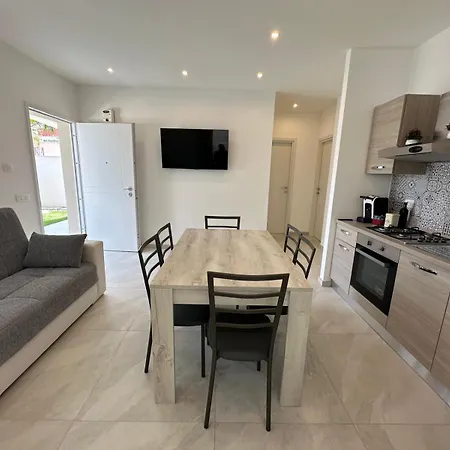 Apartment Kennedy A 20 Mt Dal Mare Santa Maria Del Focallo